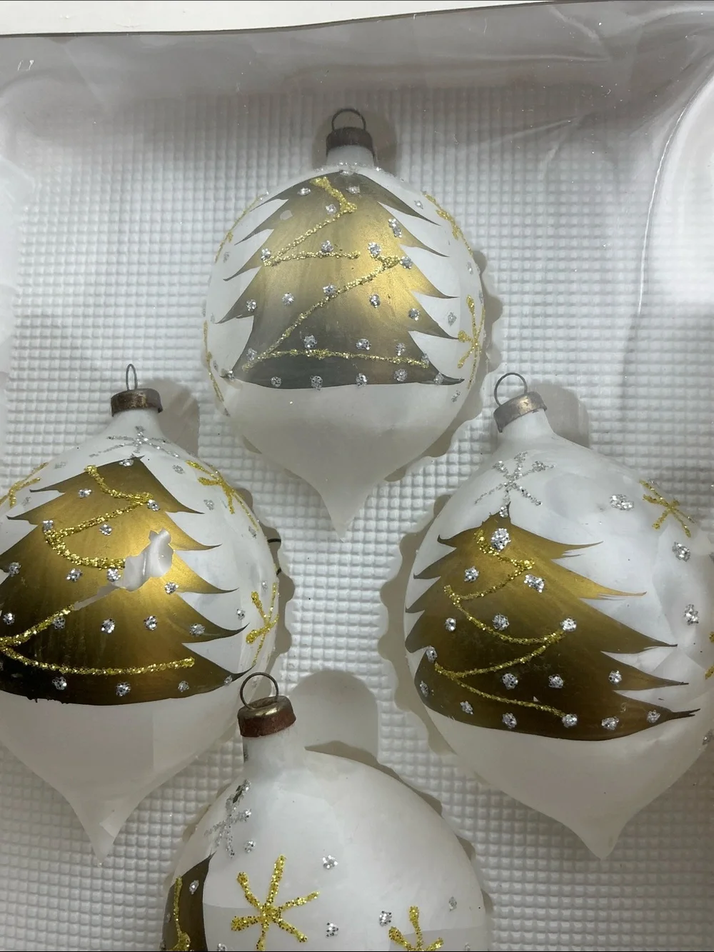 Vintage Box Set Rauch Set of 4 Hand-painted Christmas Tree Ornaments